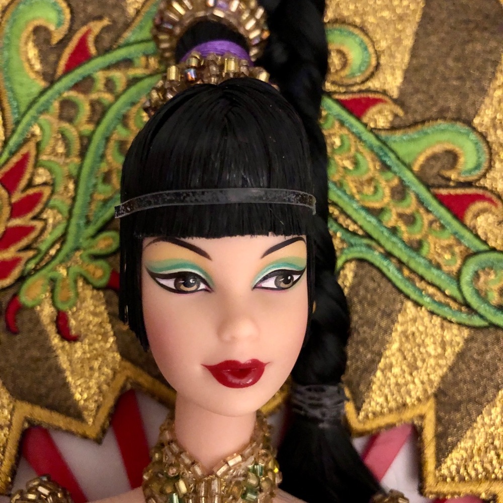 🔥1998 Vintage Bob Mackie Fantasy Goddess of Asia Barbie Limited Edition NRFB🔥